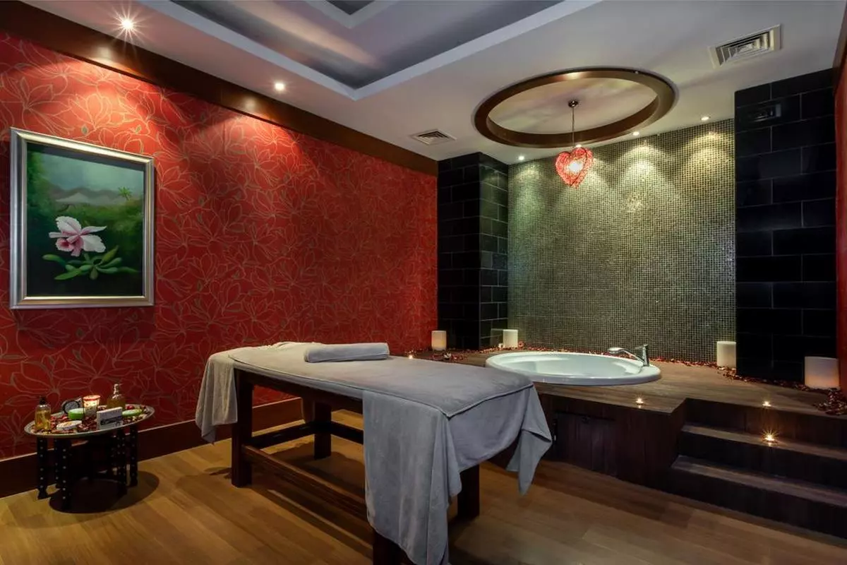 orange county belek bathroom (Copy).jpg